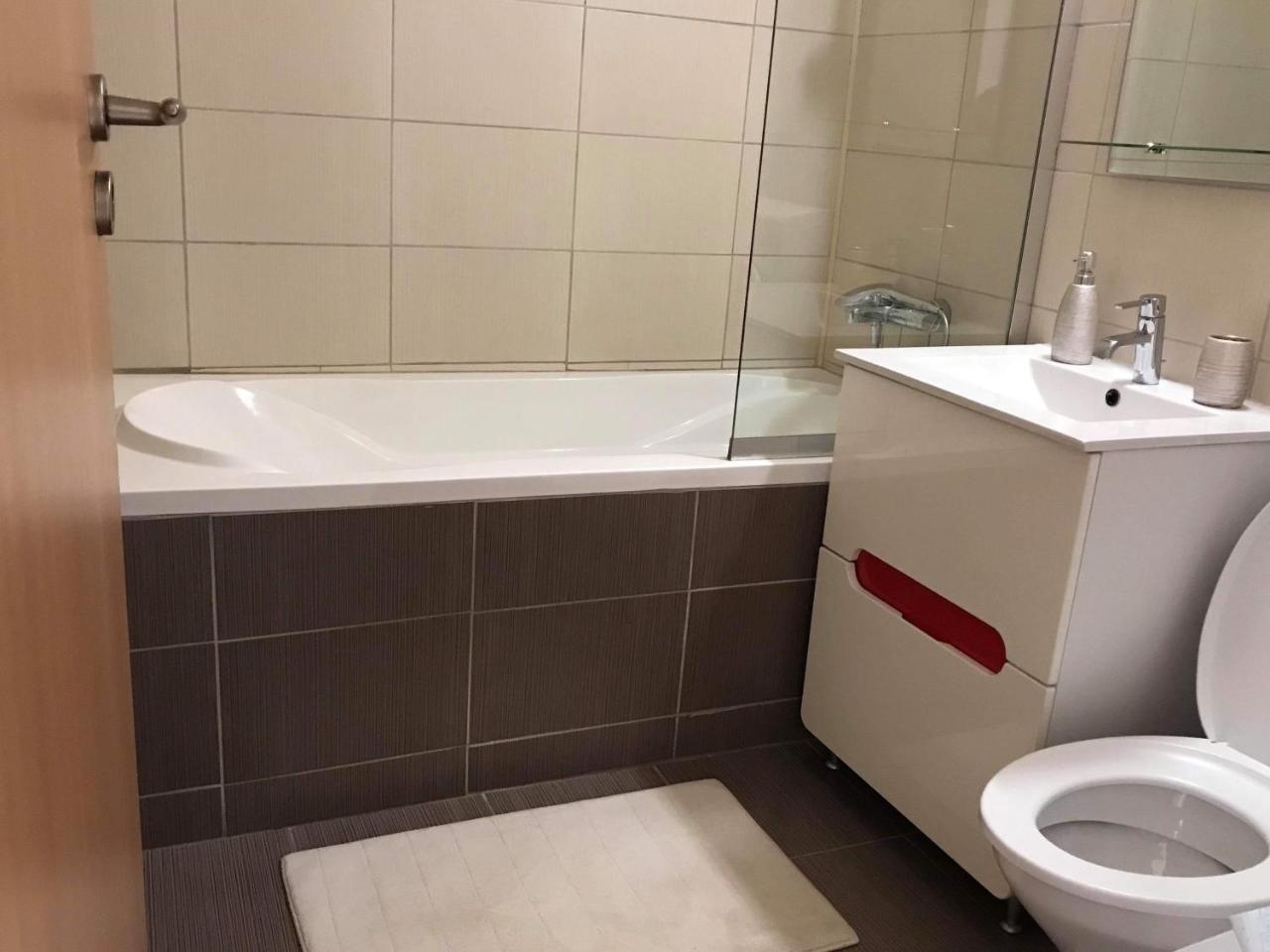 Boulevard Apartment Nagyvárad Kültér fotó